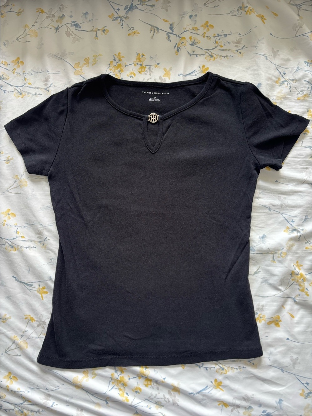 Tommy Hilfiger Black 100% Cotton Keyhole Logo Tee Shirt Size Small